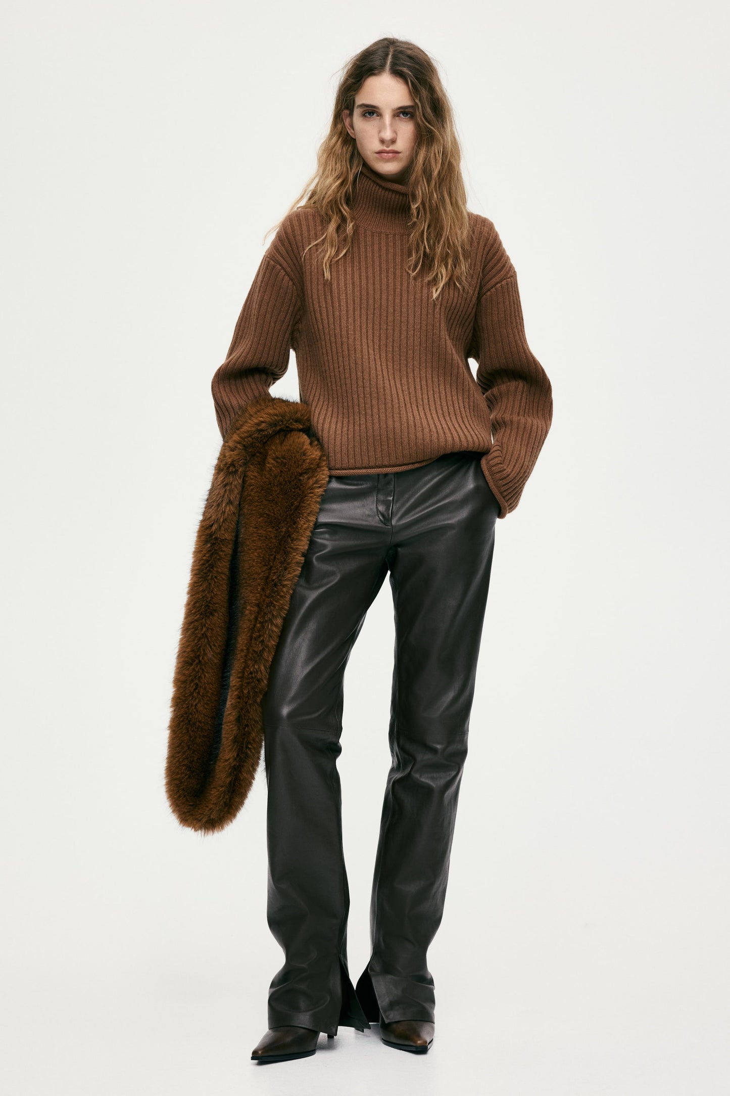 Rib-knit wool jumper