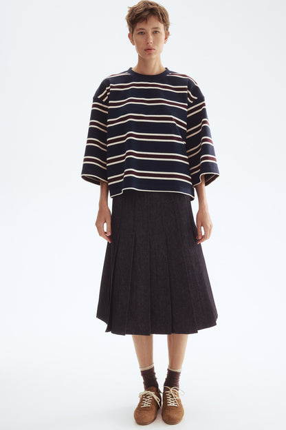 Loose-fit cotton top