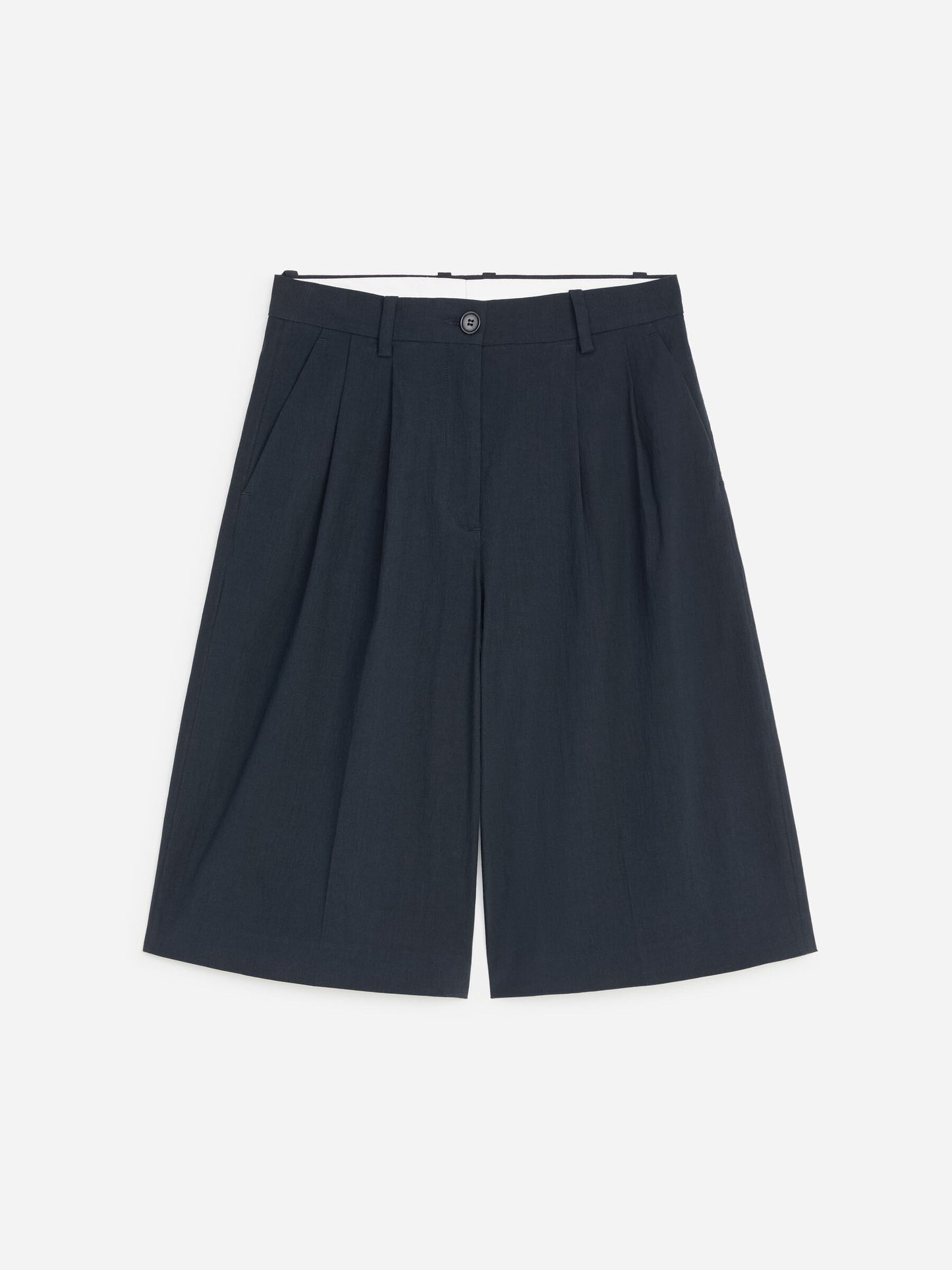 Tailored Wide-Leg Shorts