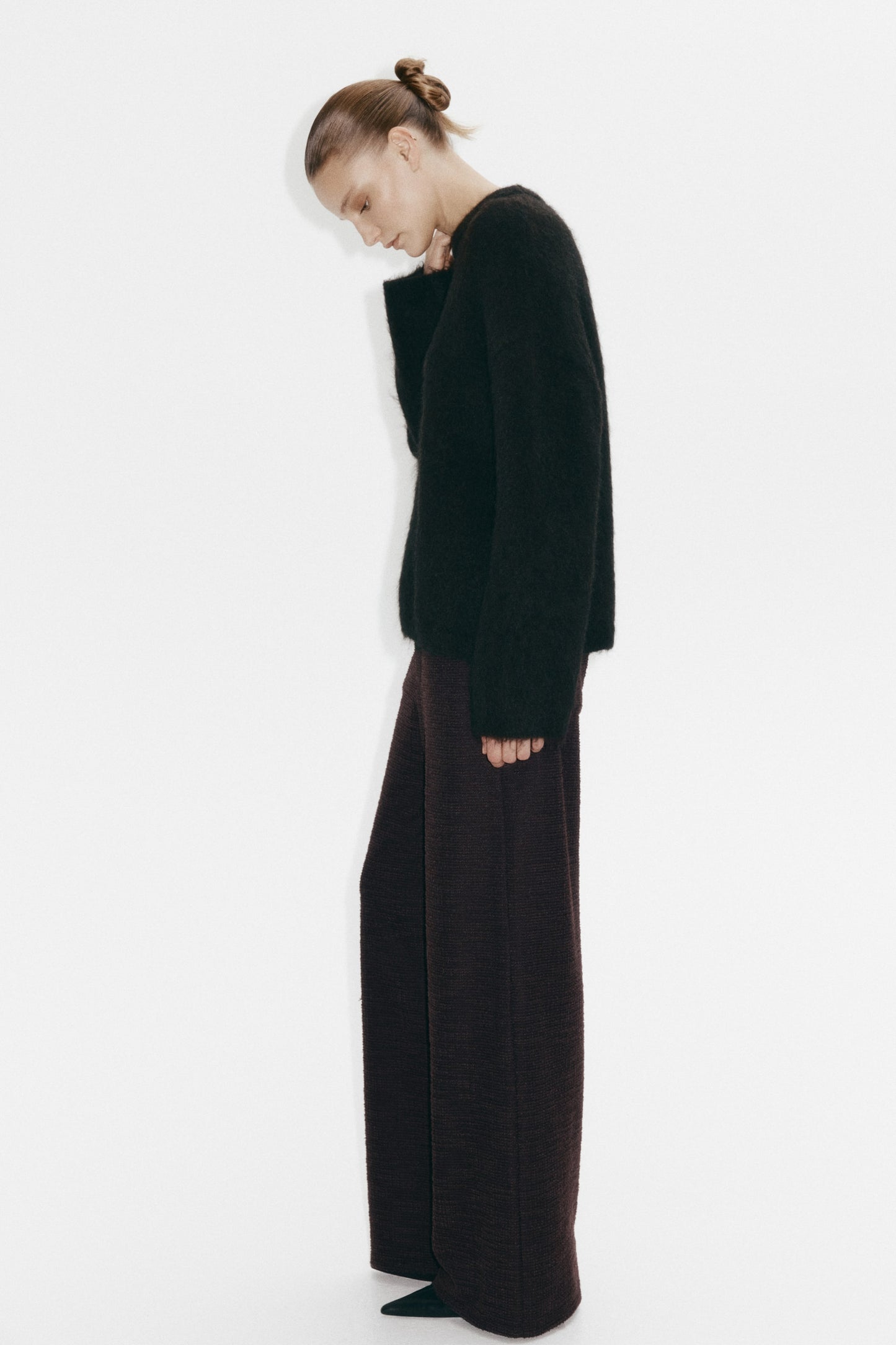 Wide bouclé trousers