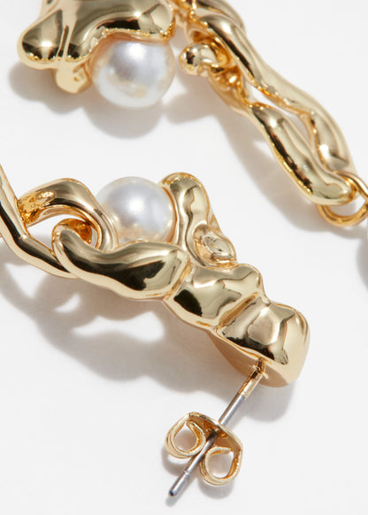 Freshwater Pearl Sculptural Earrings