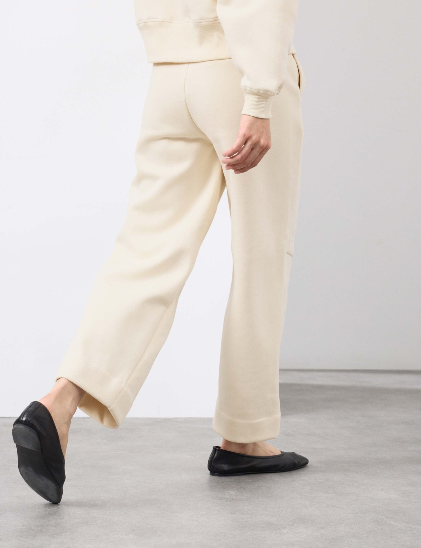 Brushed Barrel Leg Ankle Grazer Joggers