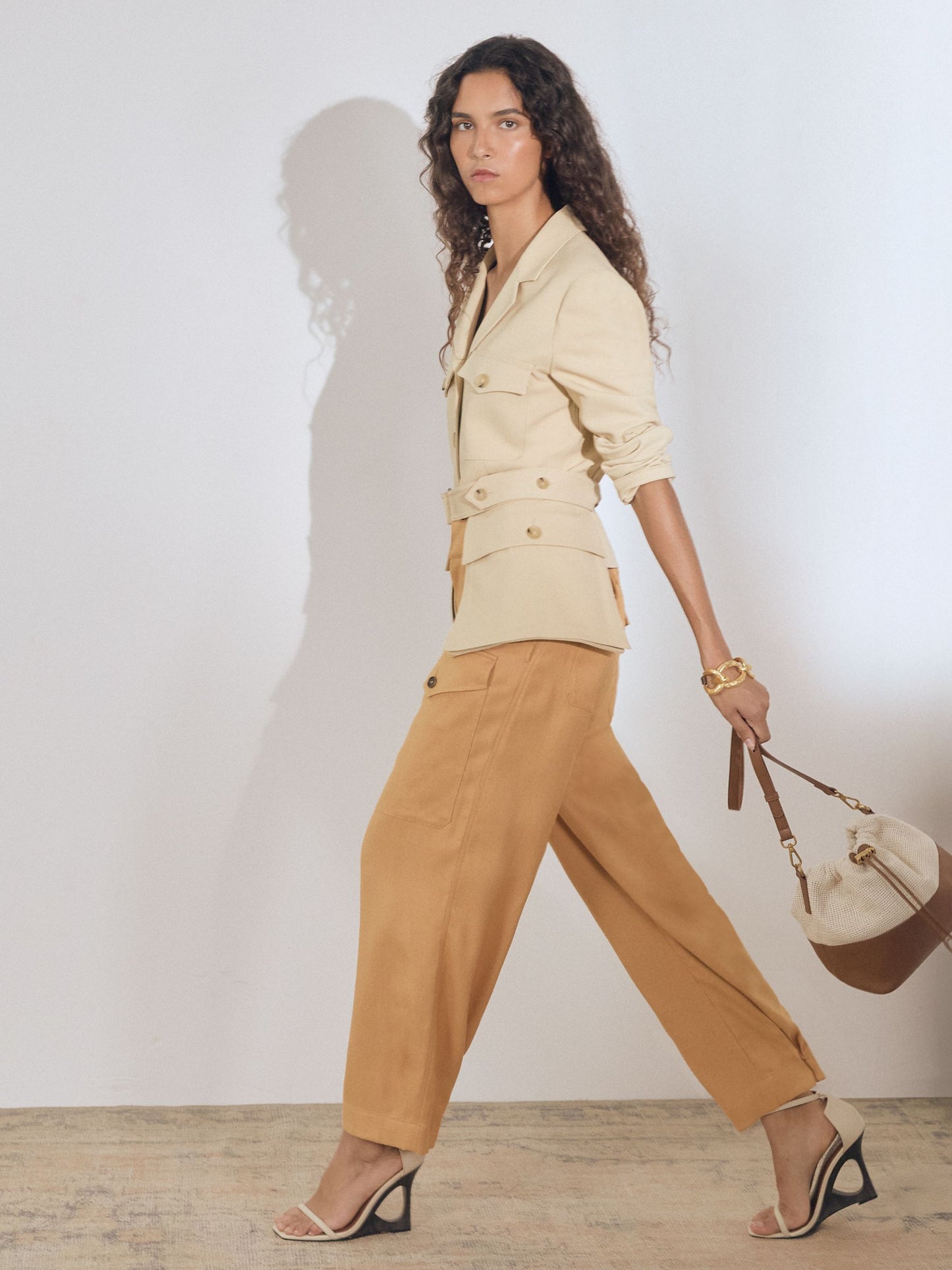 Reiss Atelier Tapered Cargo Trousers in Tan