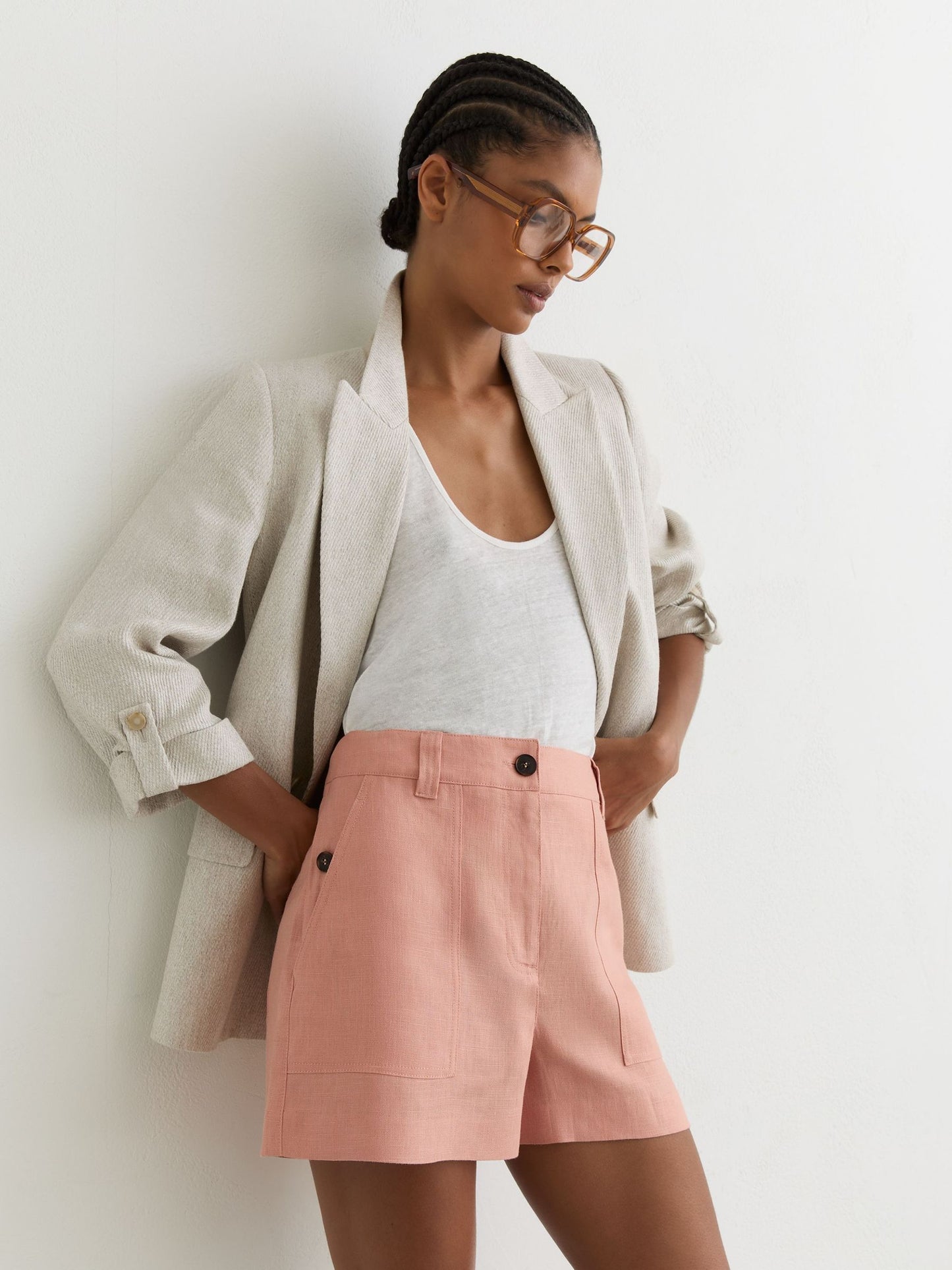 Linen Shorts in Rose Pink