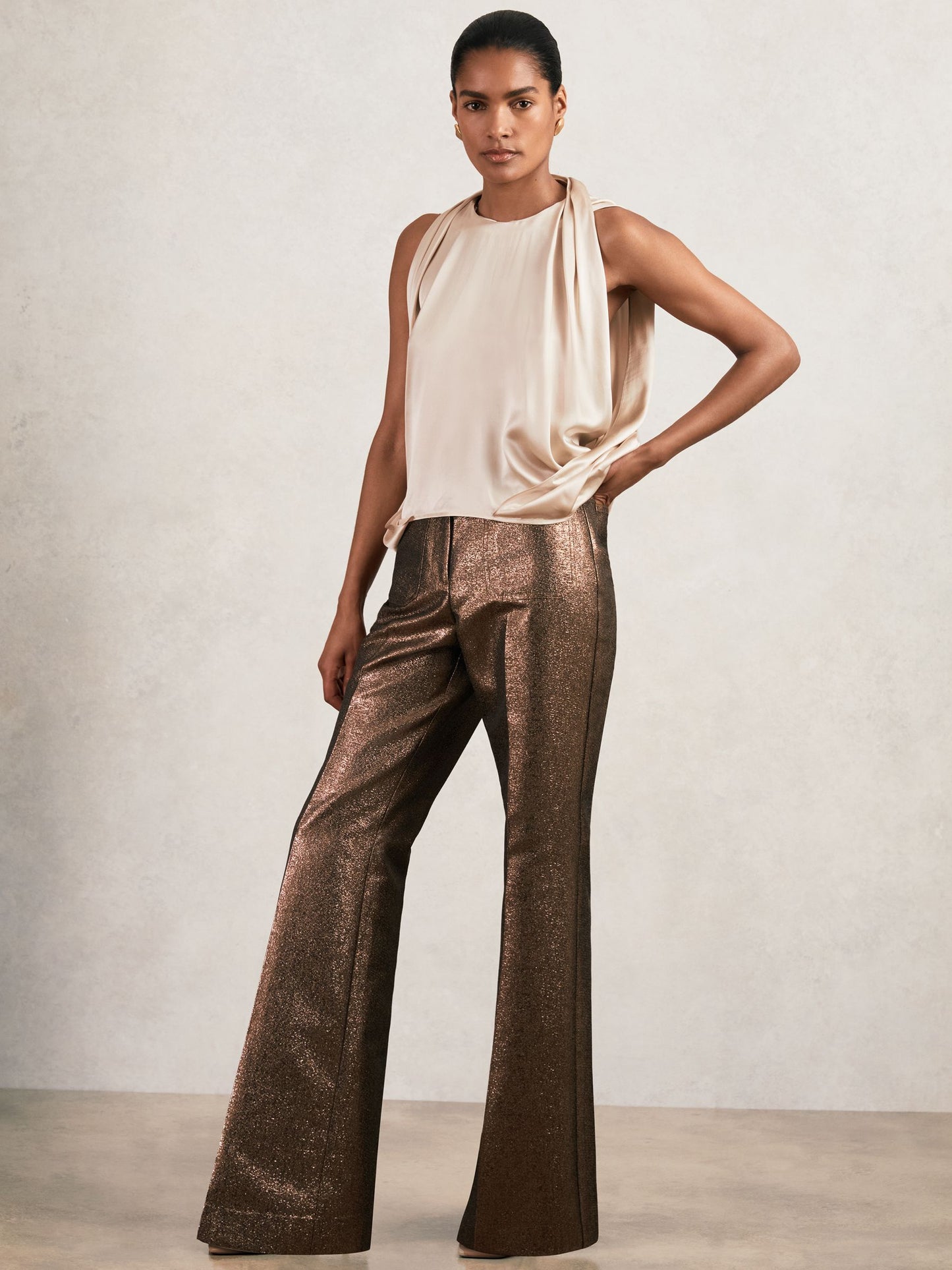 Top in Champagne Neutral