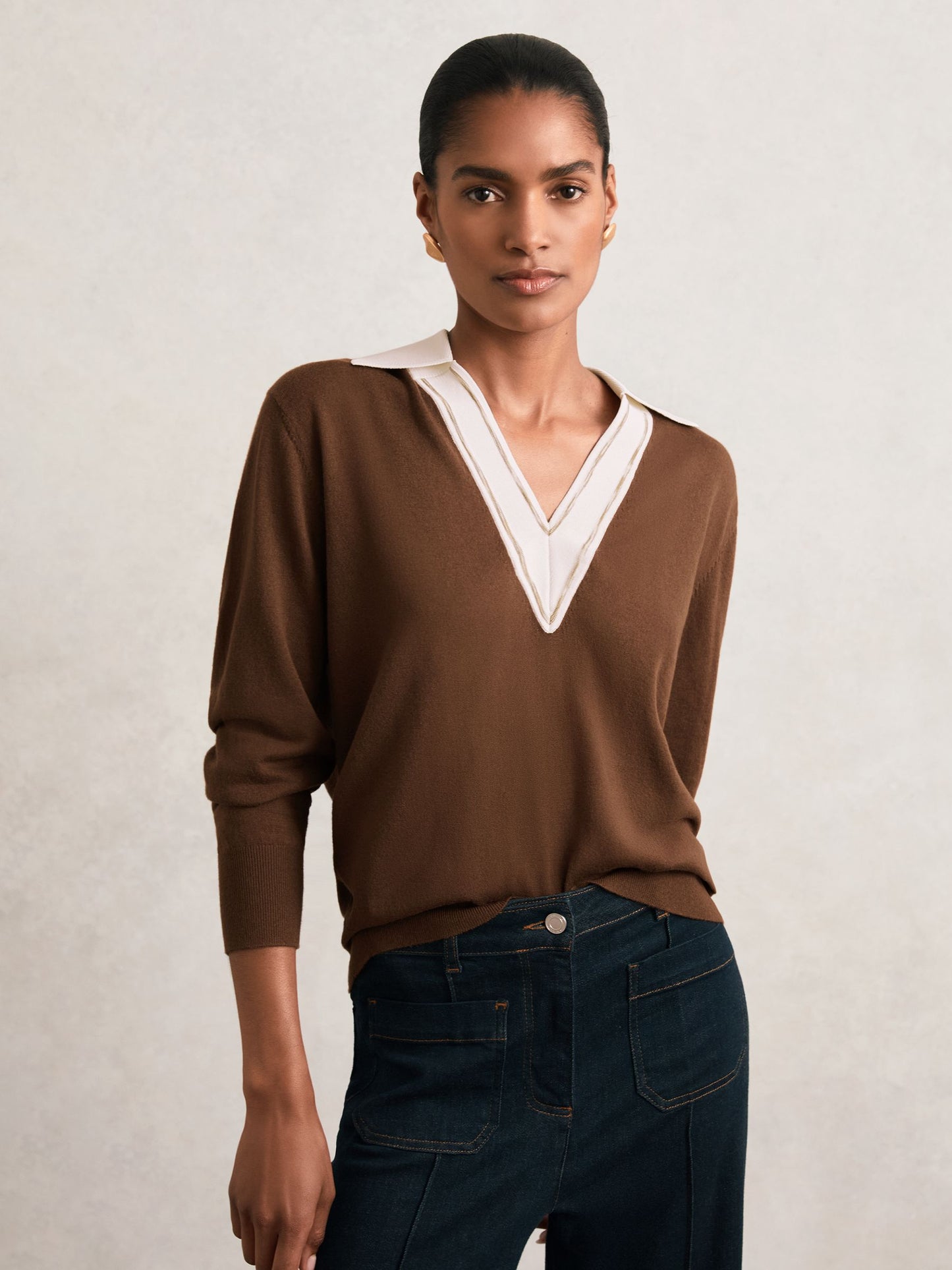 Wool Collared Cricket Jumper in Chocolate Brown/Ivory