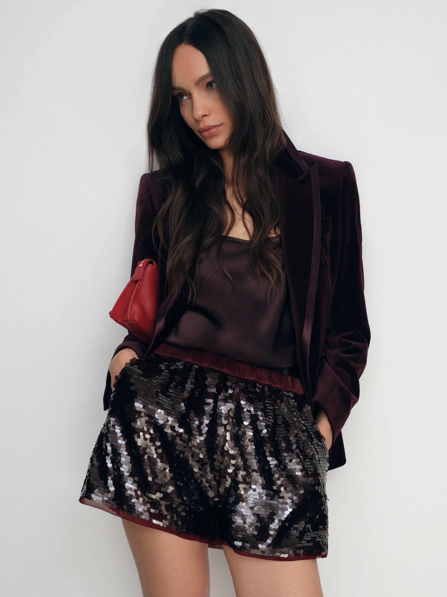 Reiss Shorts in Burgundy
