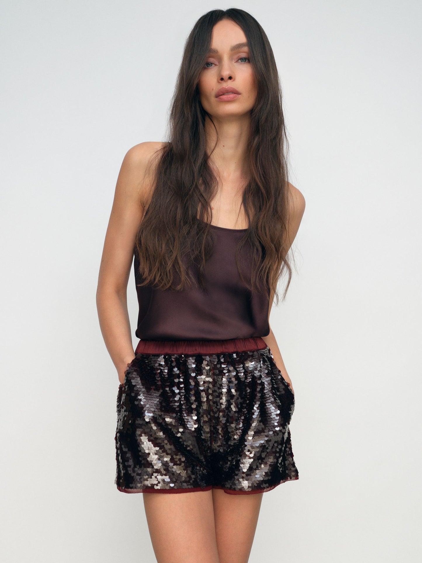 Reiss Shorts in Burgundy