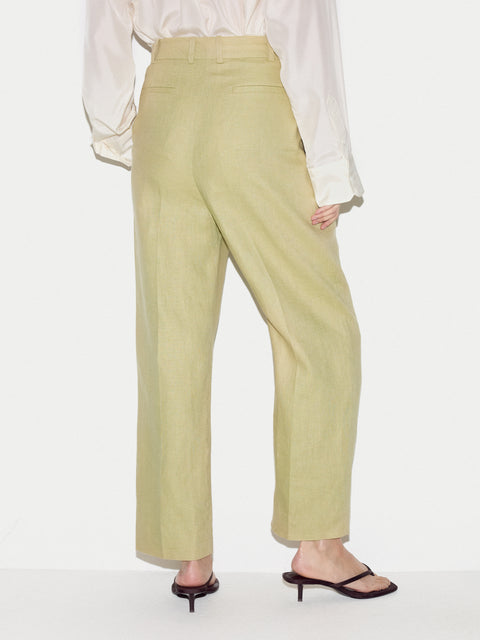Linen Pleat Tapered Trouser