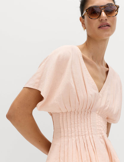 Linen Rich Seam Detail Waisted Top