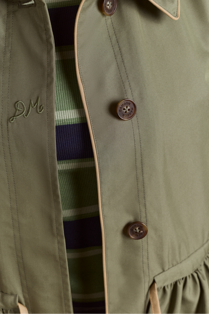 Multi-wear myrtle trench in khaki