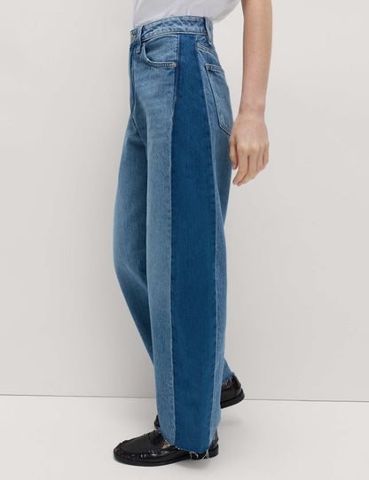 Mid Rise Barrel Jeans