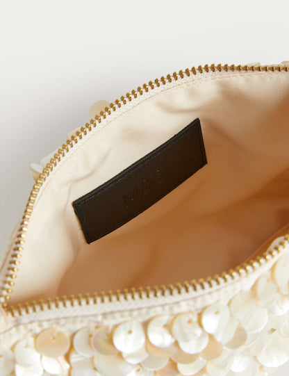 Pearl Chain Strap Shoulder Bag