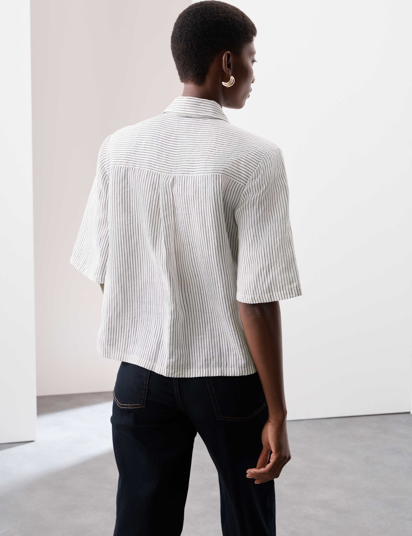 Pure Ramie Striped Pintuck Shirt