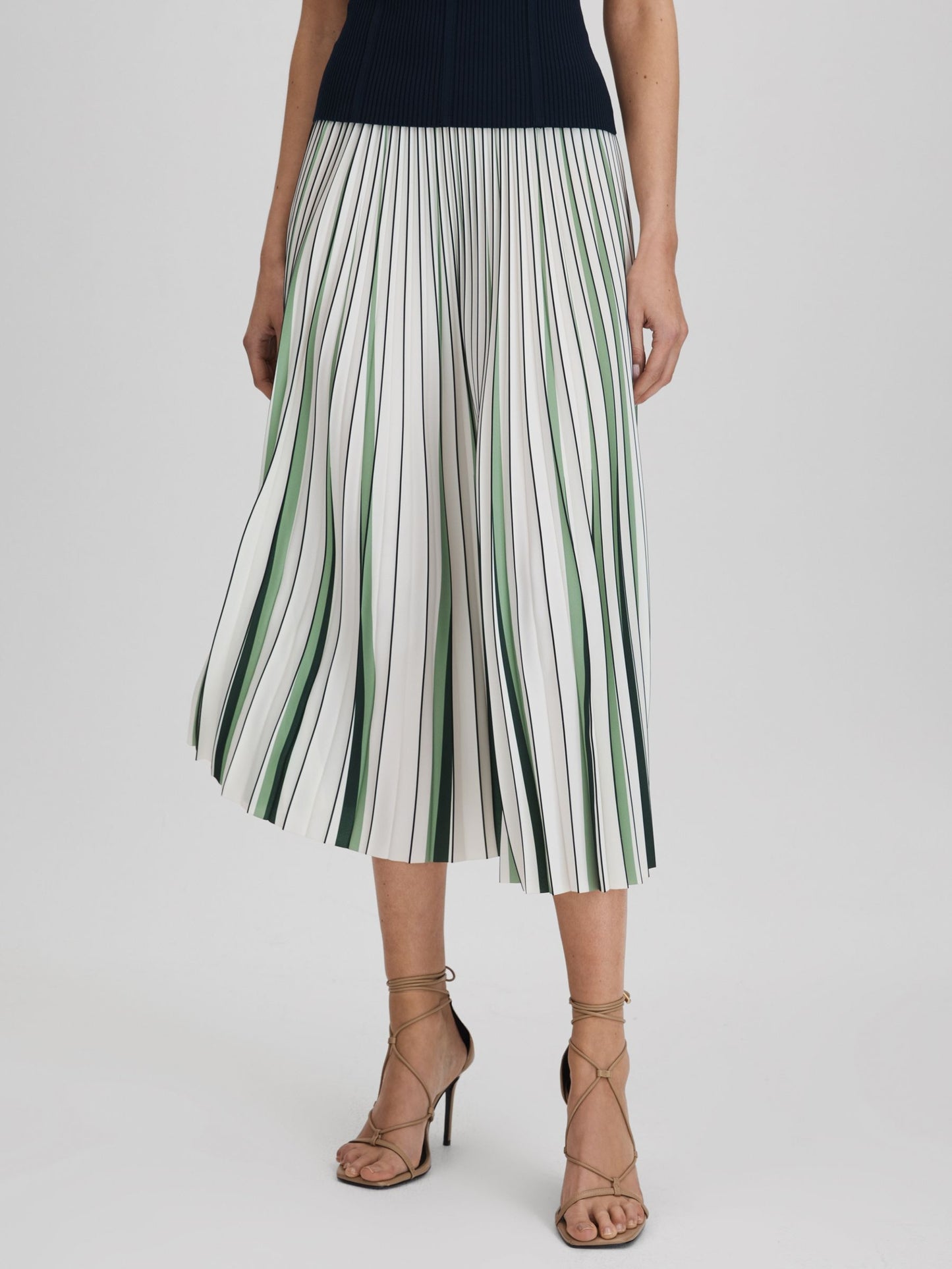 Pleated striped midi skirt