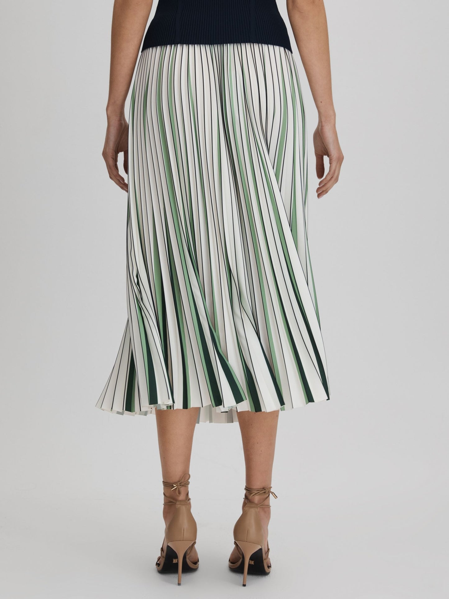 Pleated striped midi skirt