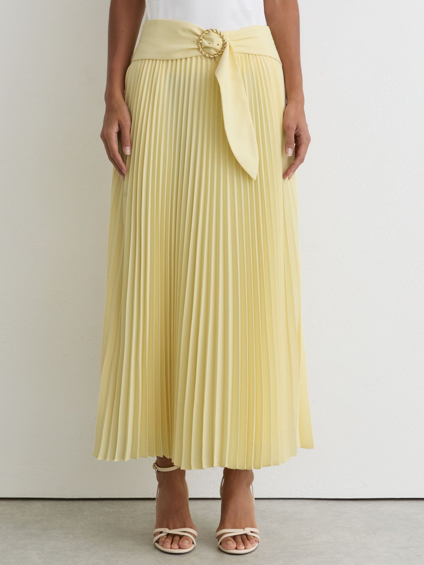 Pleated Belted Midi Skirt in Yellow