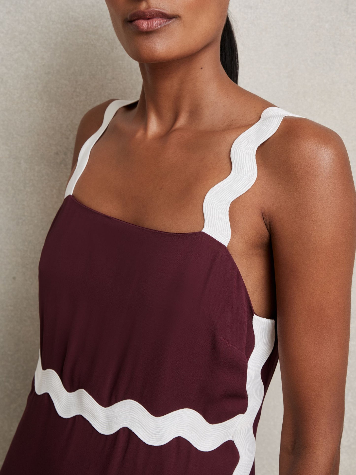 Wave-Trim Crepe Midi Dress in Burgundy