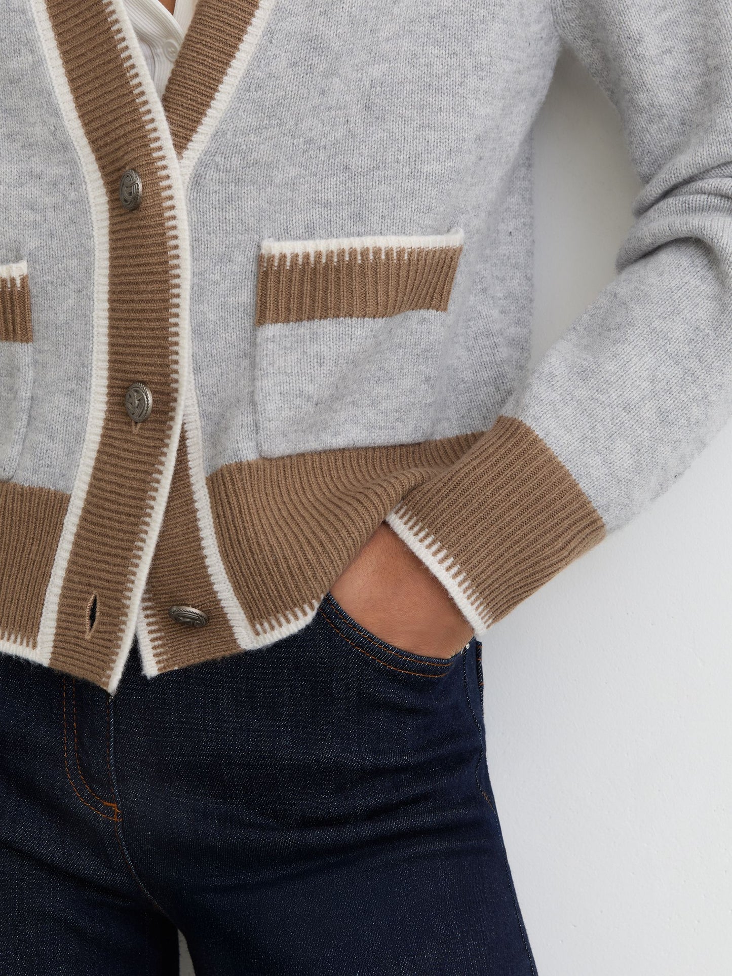 Wool-Cashmere Tipped Cardigan in Grey/Neutral