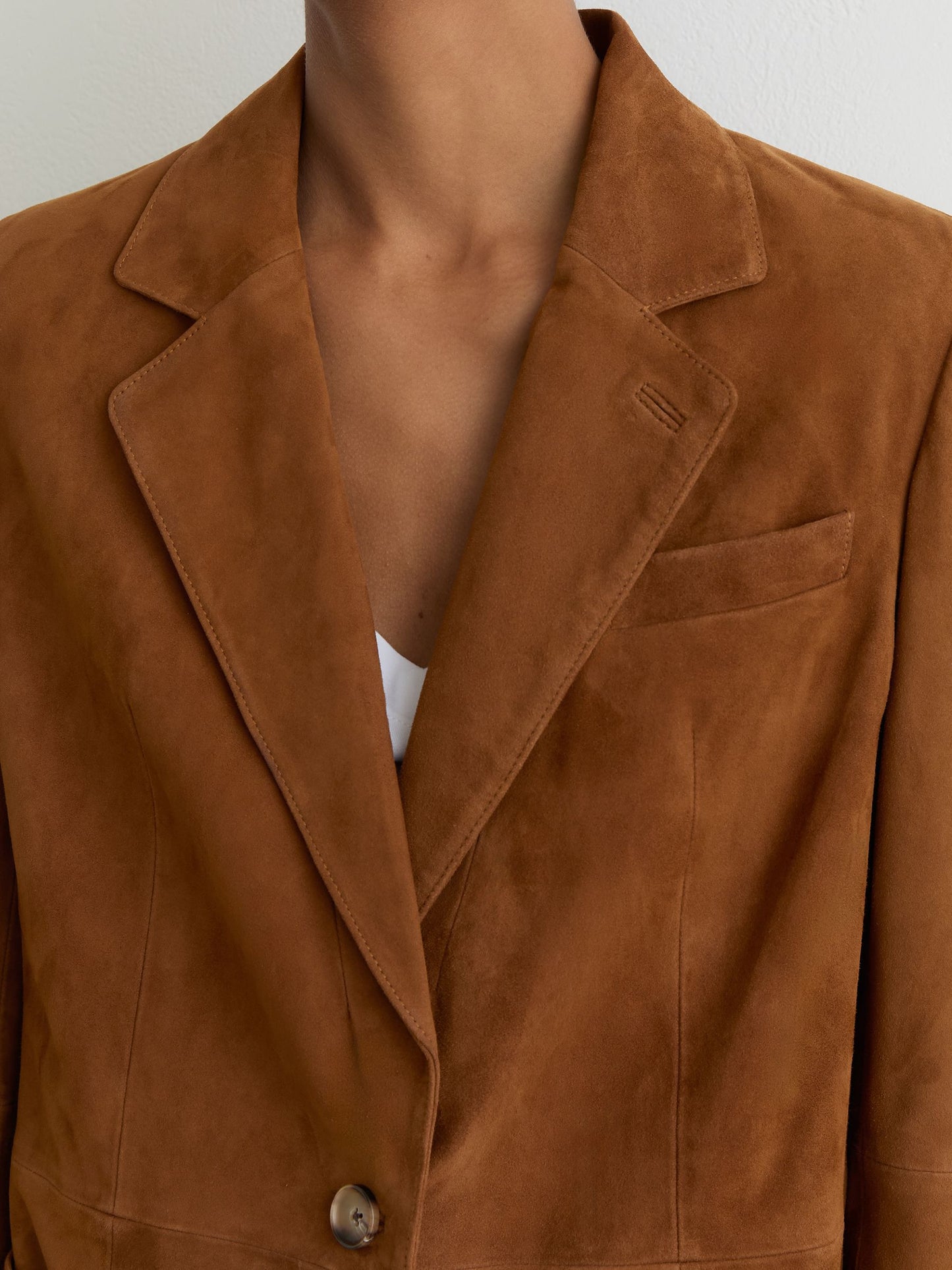 Suede Single-Breasted Relaxed-Fit Blazer in Tan Brown