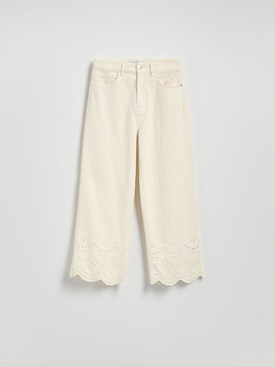Wide-leg jeans with lace pattern