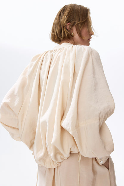 Balloon-sleeved modal jacket