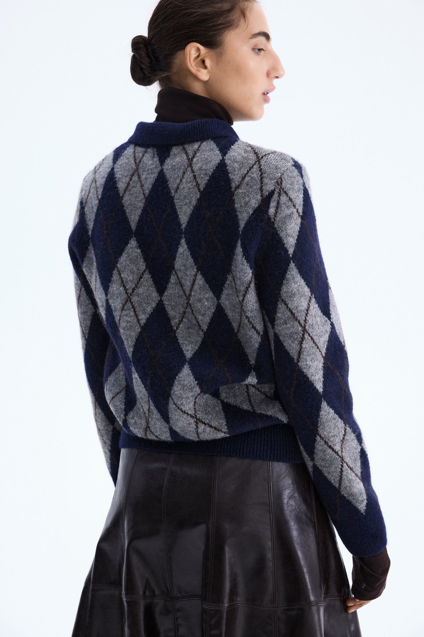 Collared cardigan