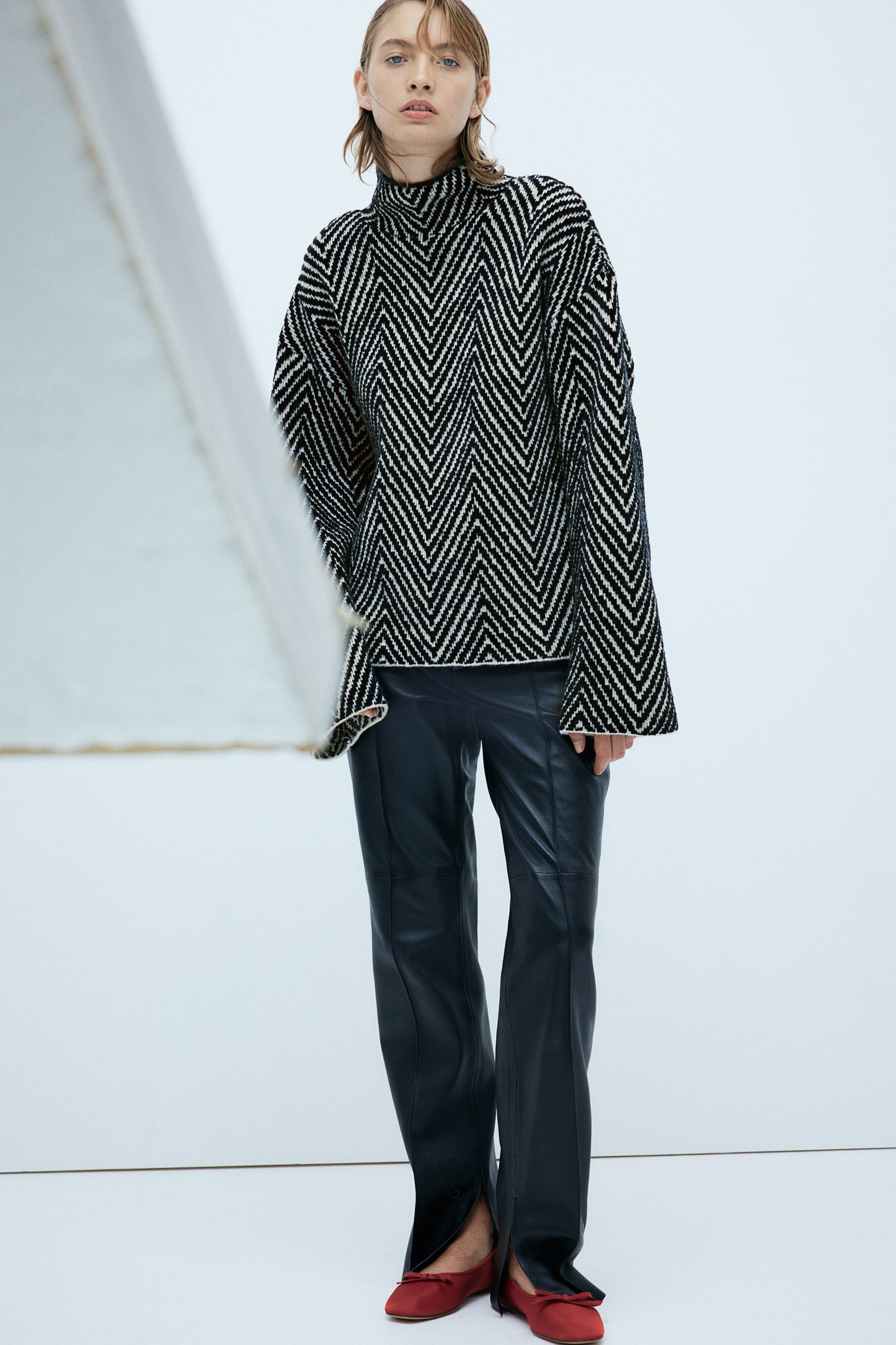 Wool-blend turtleneck jumper