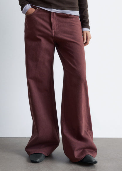 Relaxed Wide-Leg Jeans