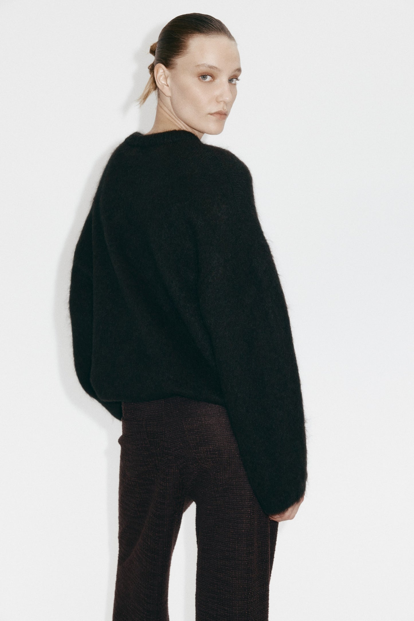 Wide bouclé trousers