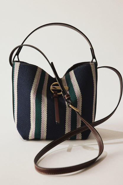 Bucket bag