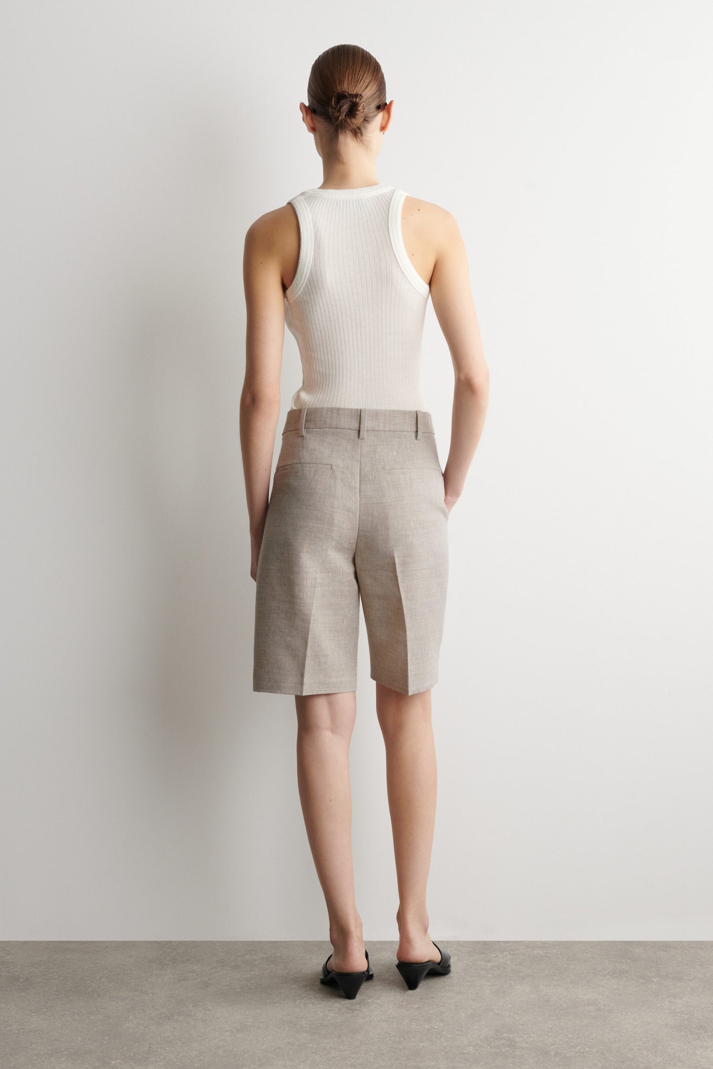Tailored Linen Shorts