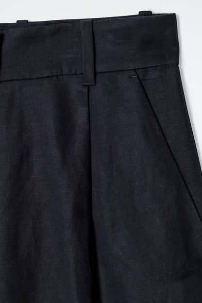 Relaxed linen-blend wide-leg trousers