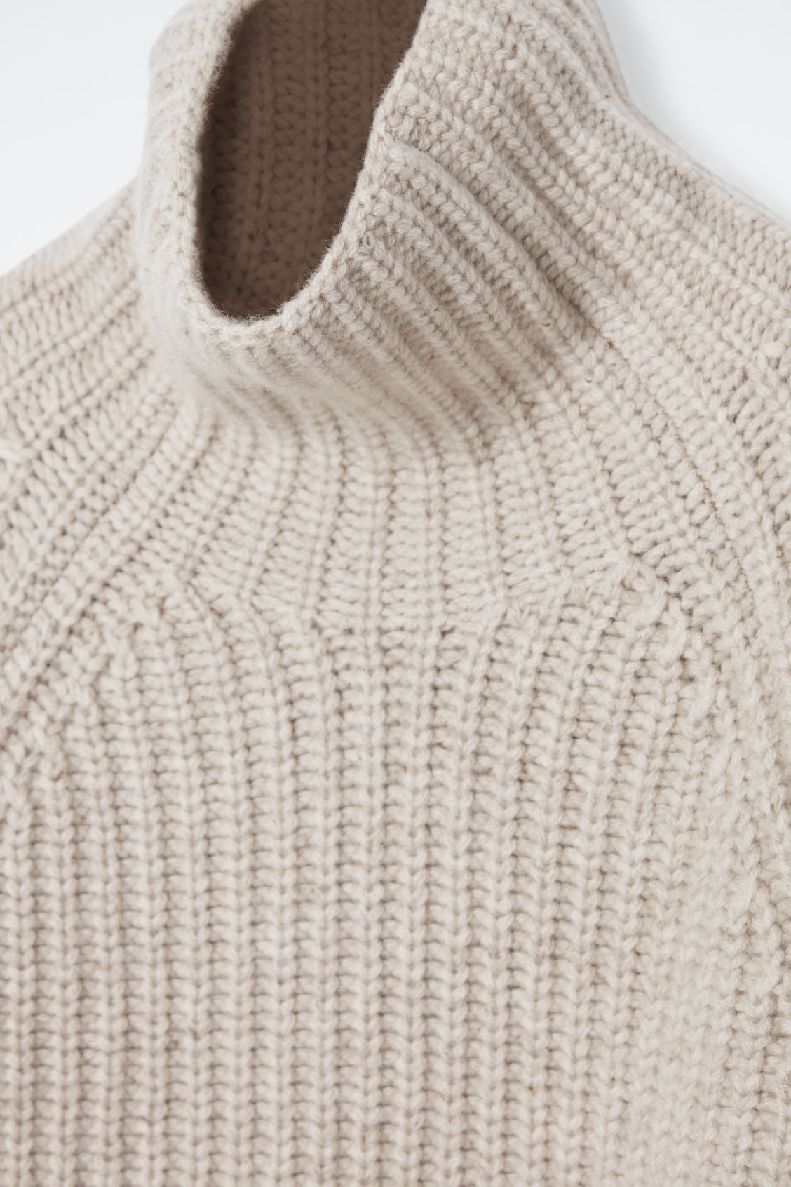 Ribbed cashmere-blend funnel-neck jumper