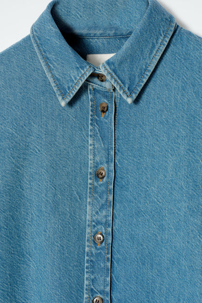 Relaxed denim shirt