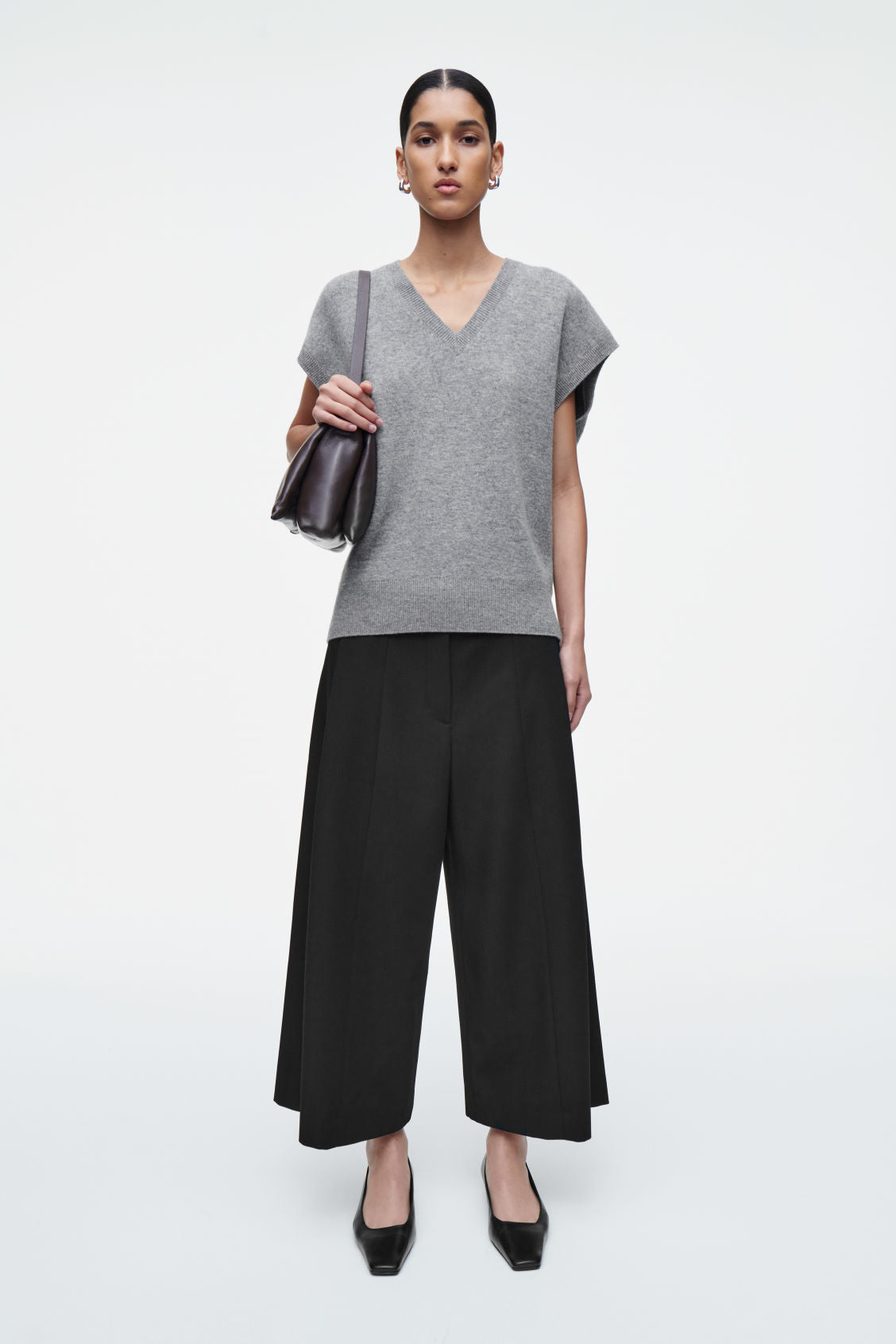 Cropped wool-blend wide-leg trousers