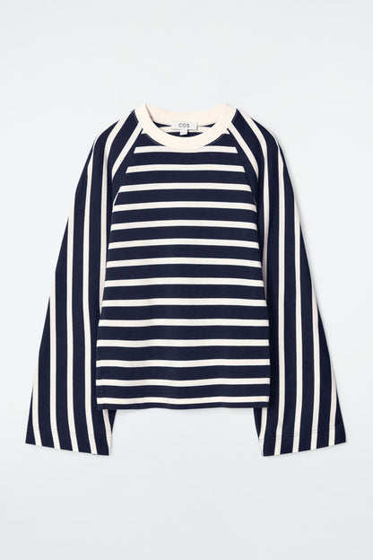Boxy long-sleeved t-shirt