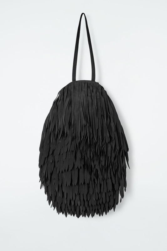 Fringed clutch