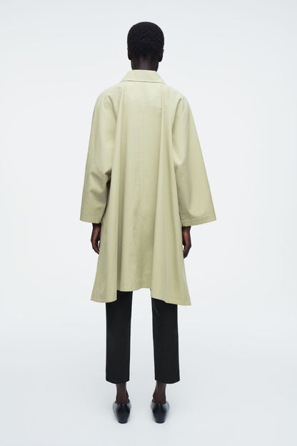 Oversized voluminous car coat