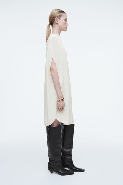 Cocooning wool dress