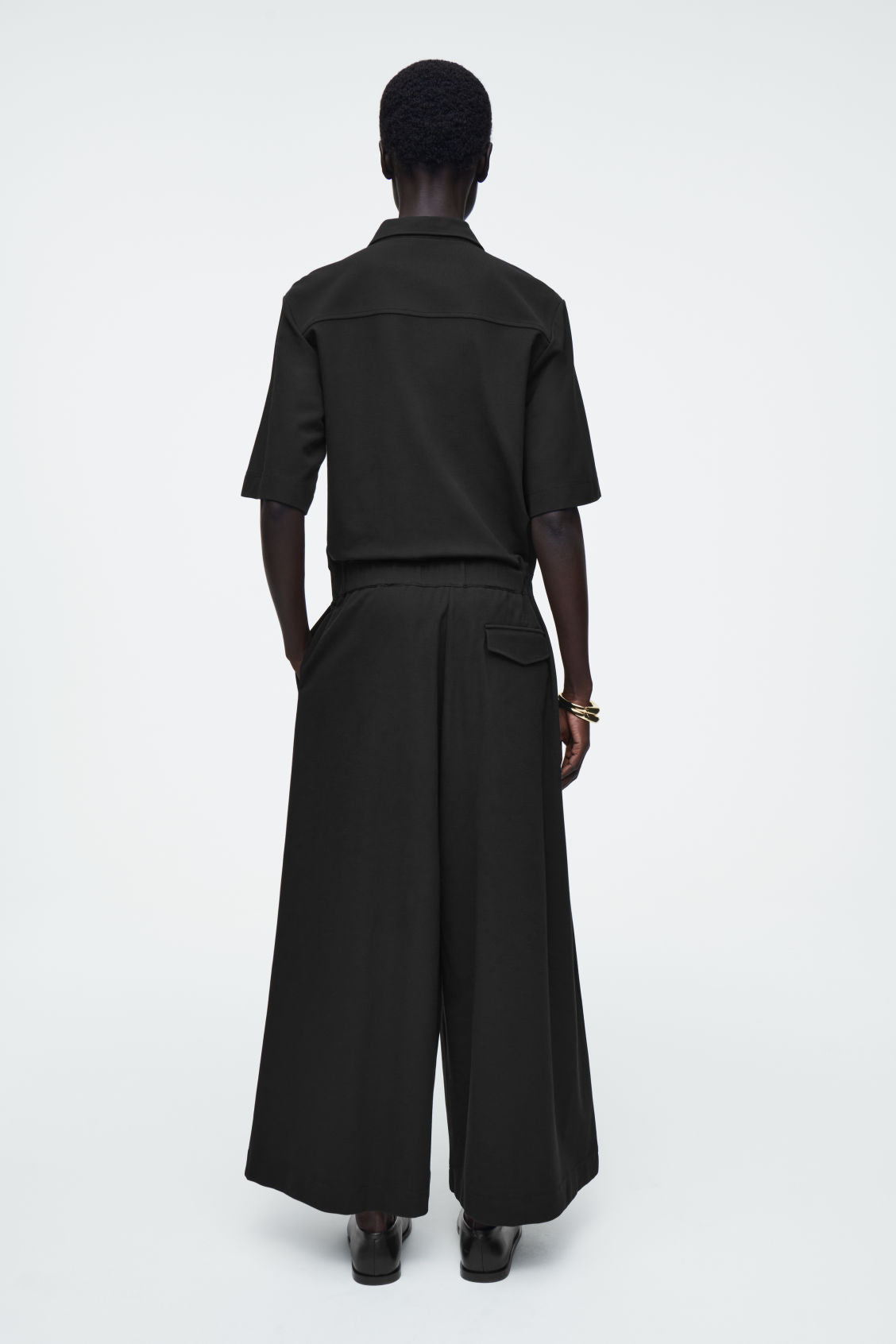 Short-sleeved jumpsuit