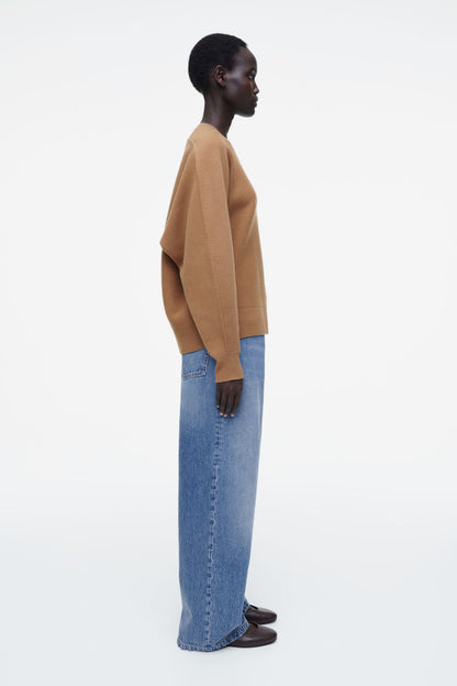 Rounded double-faced wool jumper