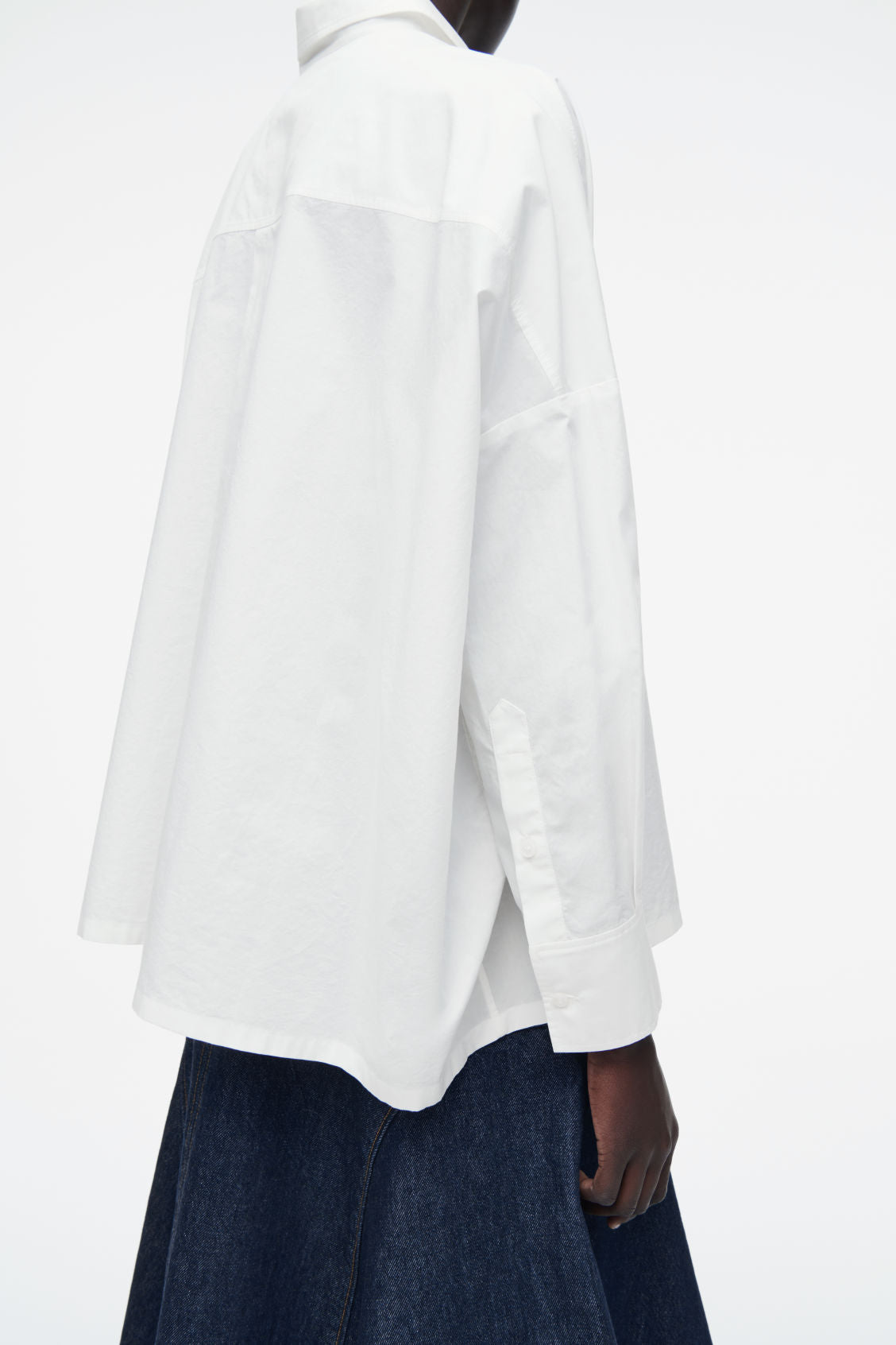 Oversized pleat-back cotton shirt