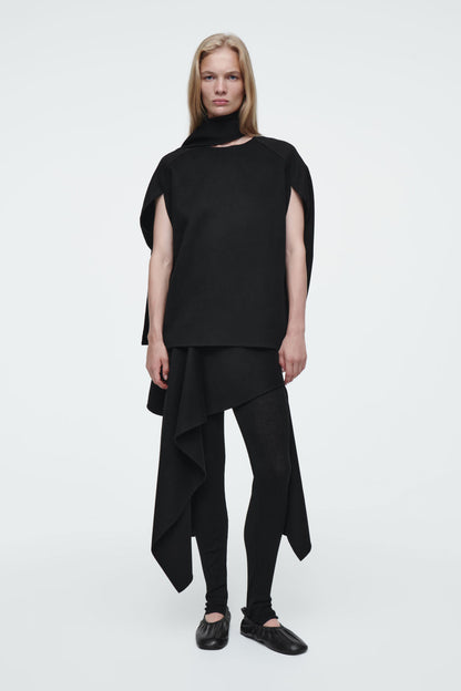 The double-faced scarf blouse