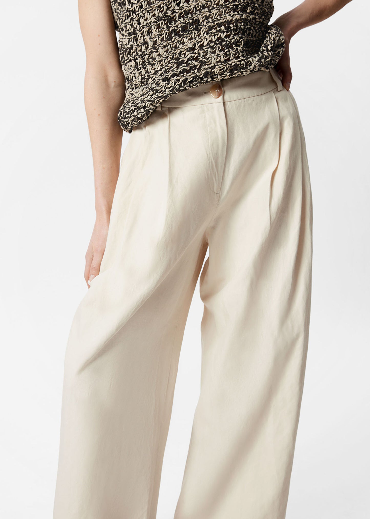 Wide-Leg Trousers