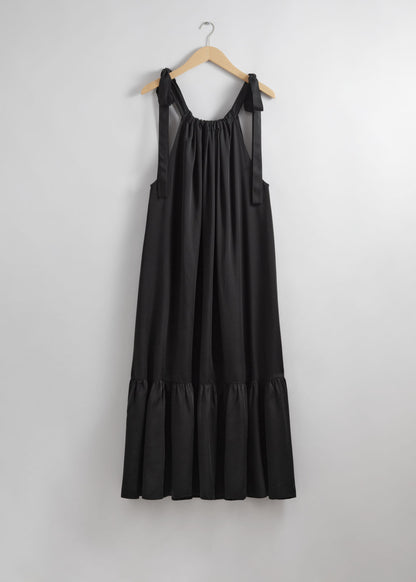 Gathered sleeveless midi dress