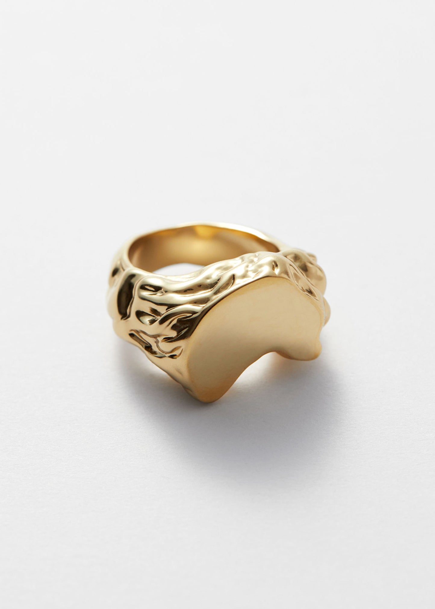 Sculpted Signet Ring