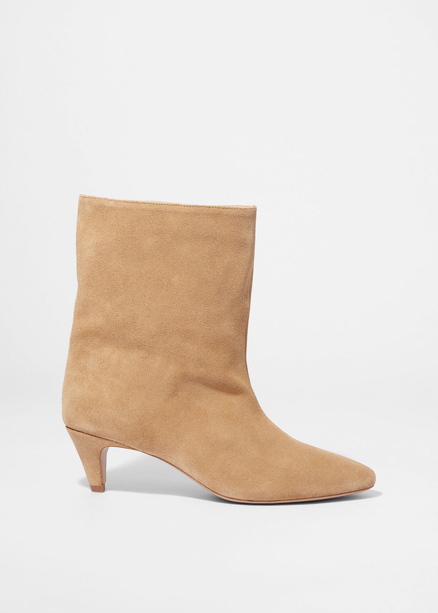 Wide-Shaft Ankle Boots