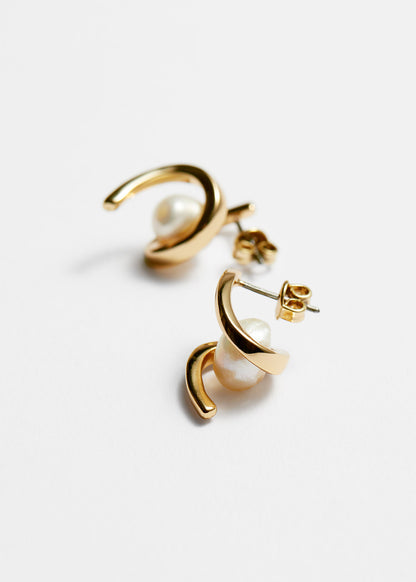 Swirl Pearl Stud Earrings