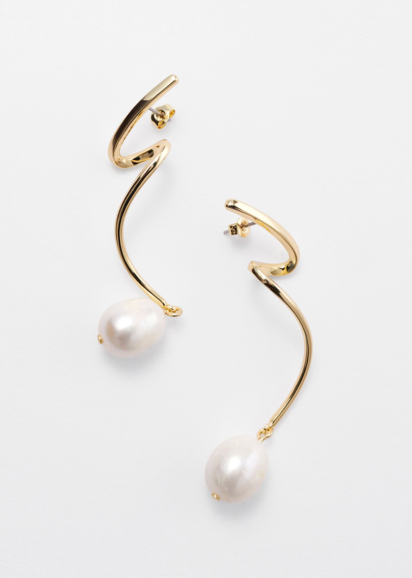 Swirl Pearl Earrings